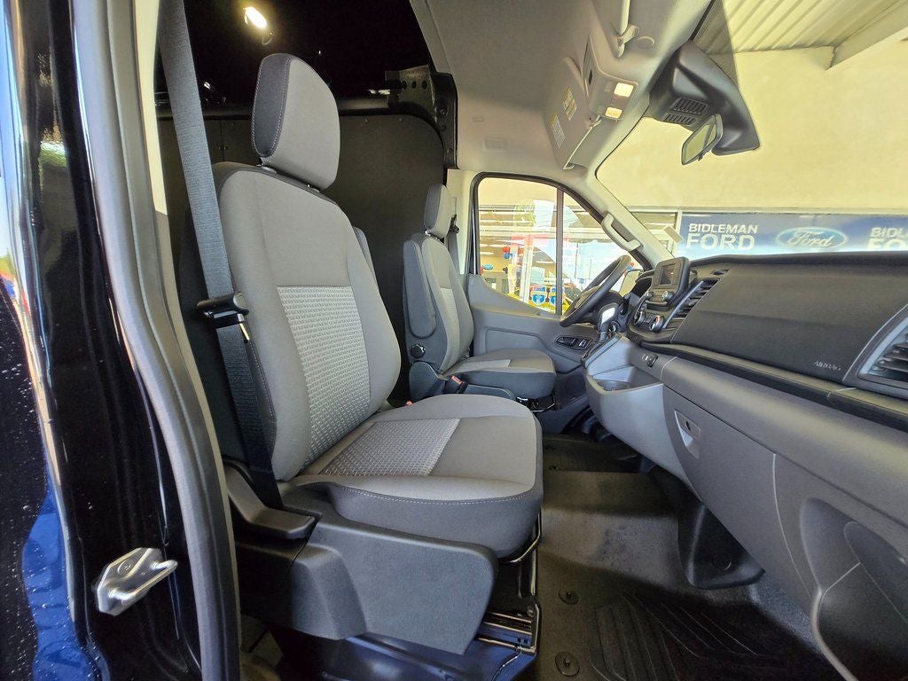 2025 Ford Transit-150 Base