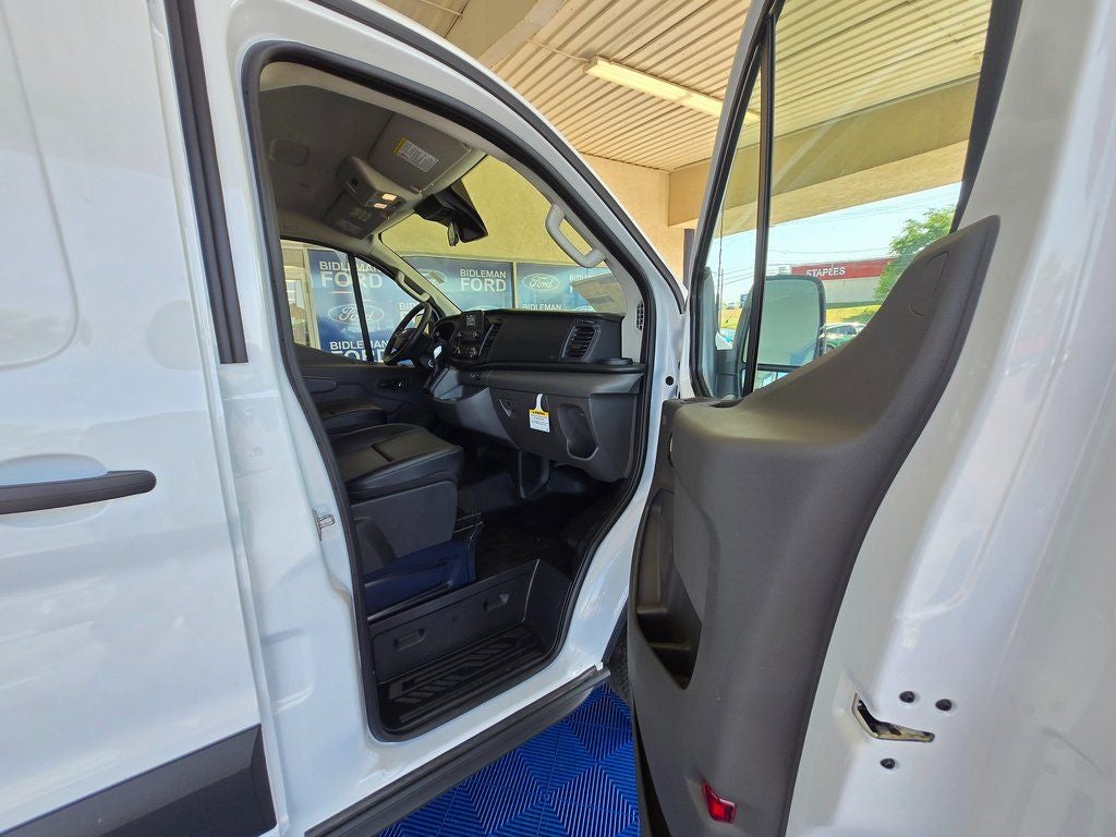 2025 Ford Transit-150 Base