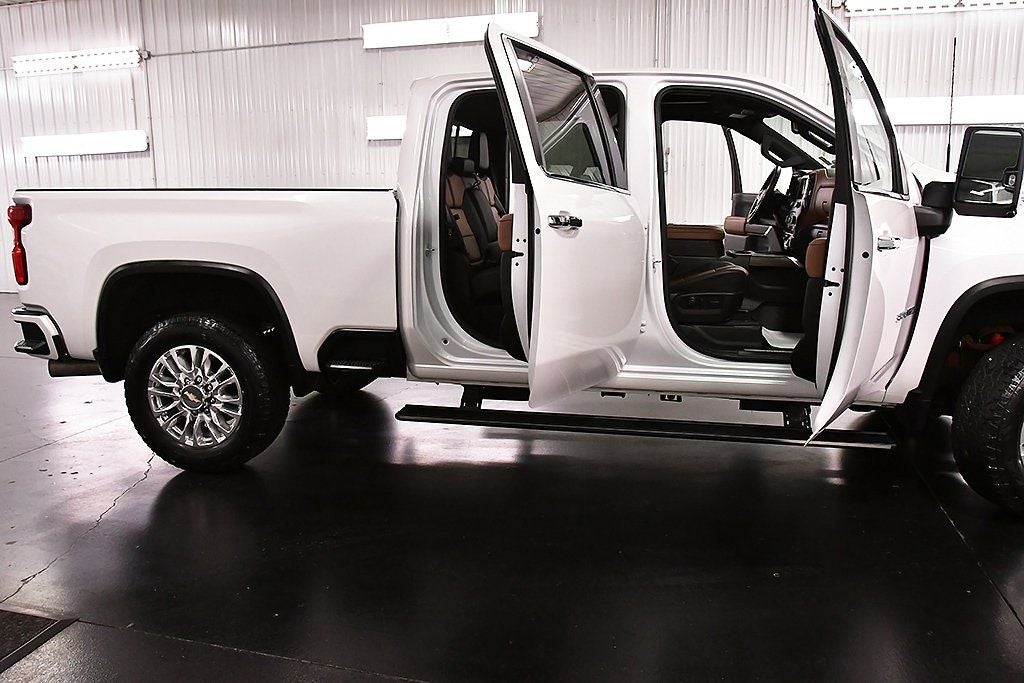 2022 Chevrolet Silverado 3500HD High Country Z71