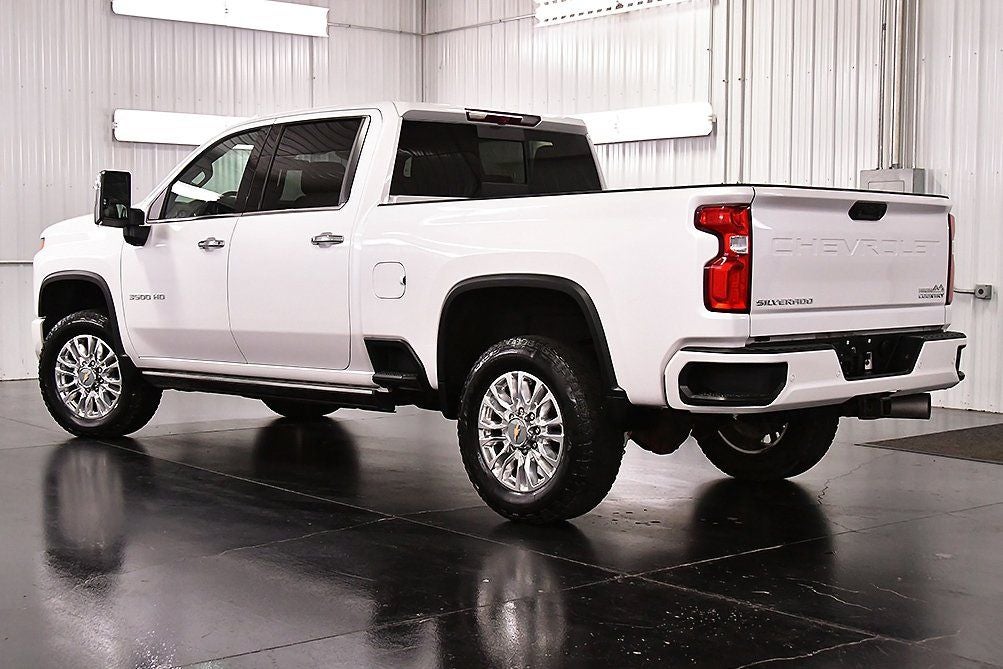 2022 Chevrolet Silverado 3500HD High Country Z71