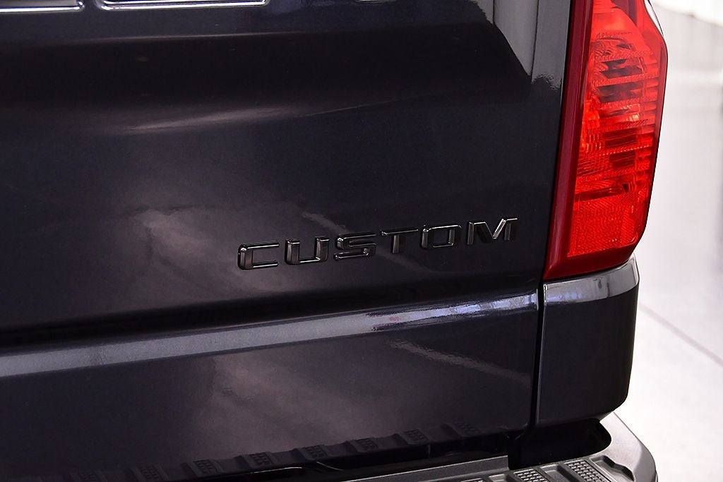 2022 Chevrolet Silverado 1500 Custom Dark Essentials