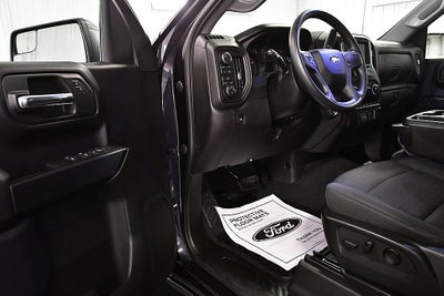 2022 Chevrolet Silverado 1500 Custom Dark Essentials