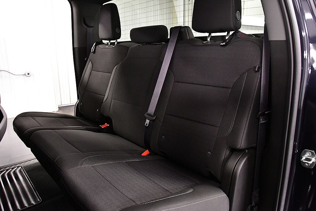 2022 Chevrolet Silverado 1500 Custom Dark Essentials
