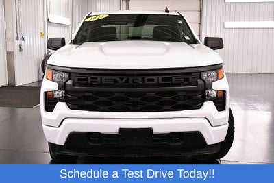 2025 Chevrolet Silverado 1500 Custom Dark Essentials