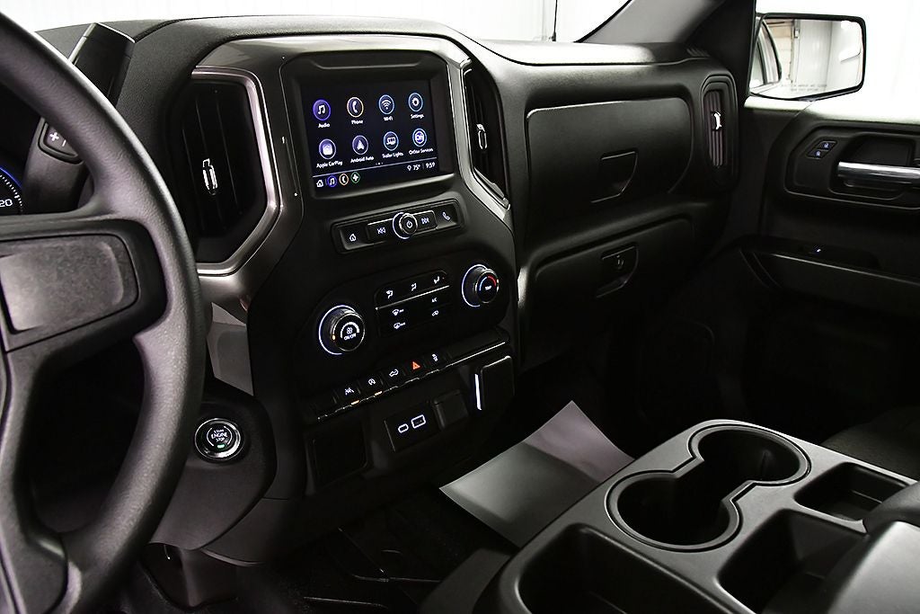 2025 Chevrolet Silverado 1500 Custom Dark Essentials