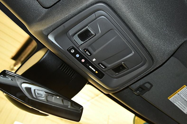 2025 Chevrolet Silverado 1500 Custom Dark Essentials