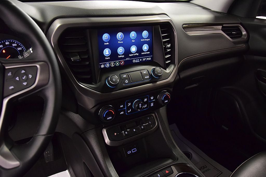 2023 GMC Acadia AT4
