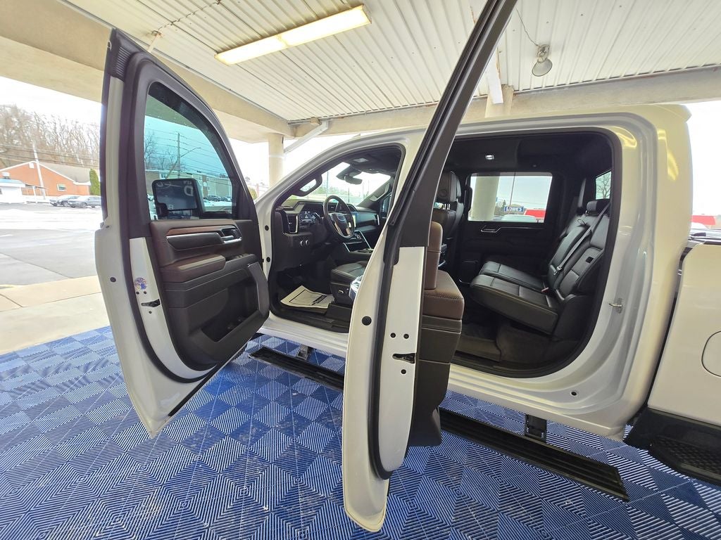 2024 GMC Sierra 3500HD Denali