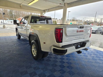 2024 GMC Sierra 3500HD Denali