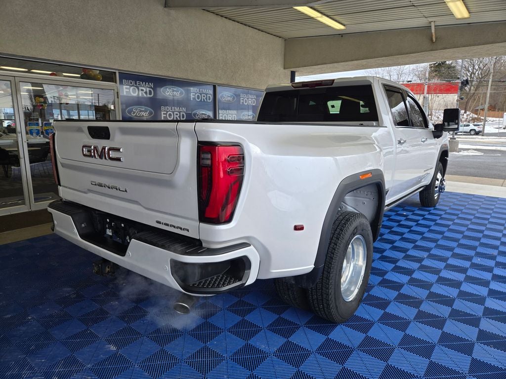 2024 GMC Sierra 3500HD Denali