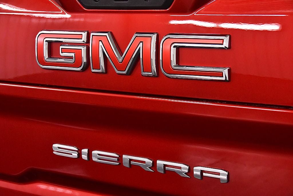 2025 GMC Sierra 2500HD AT4