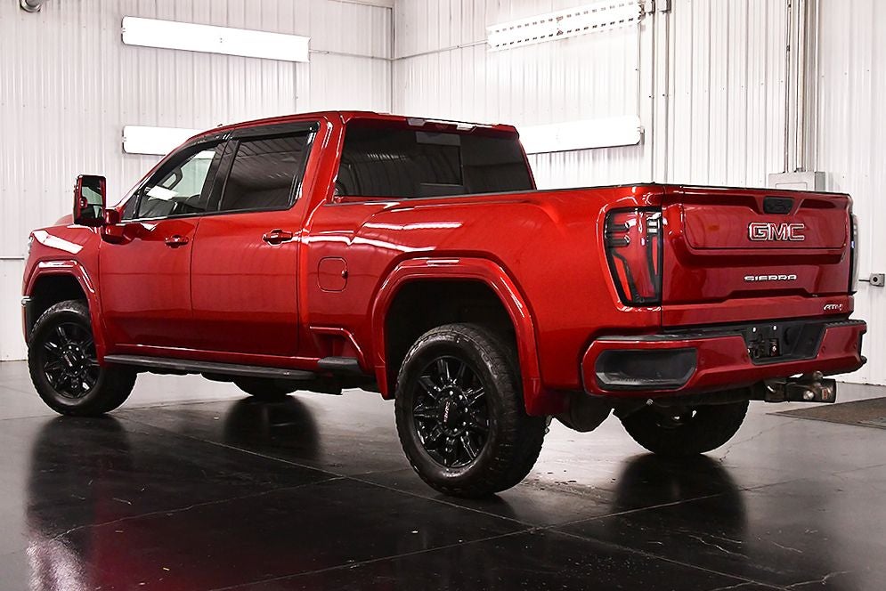 2025 GMC Sierra 2500HD AT4