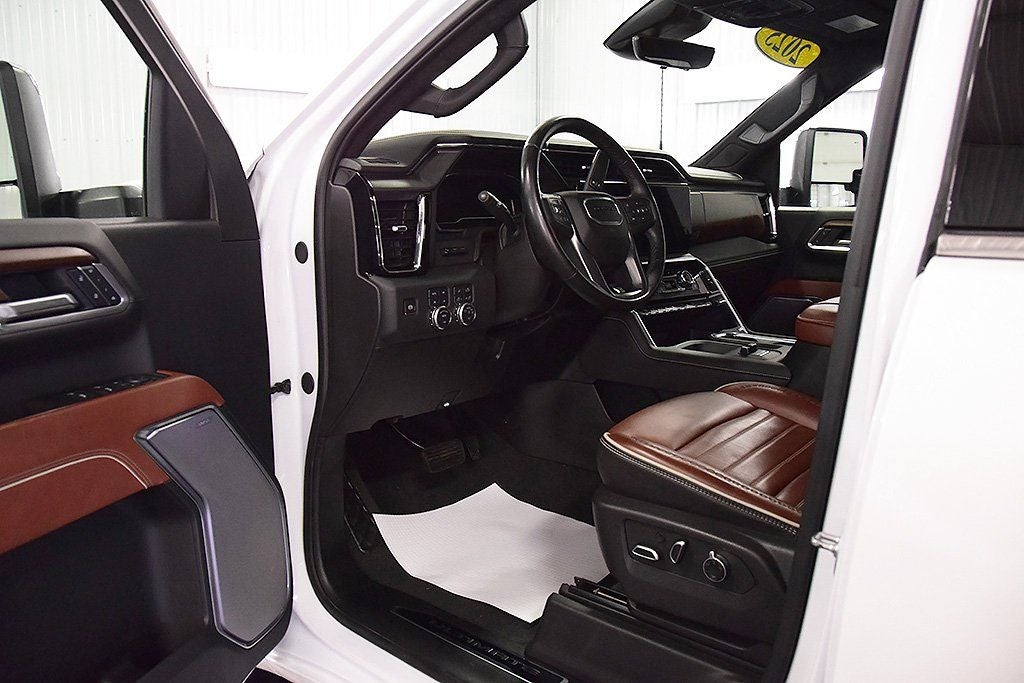 2025 GMC Sierra 2500HD Denali Ultimate