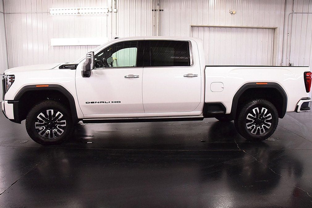 2025 GMC Sierra 2500HD Denali Ultimate