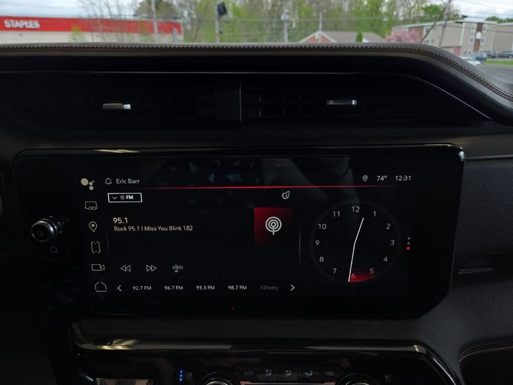 2023 GMC Sierra 1500 AT4