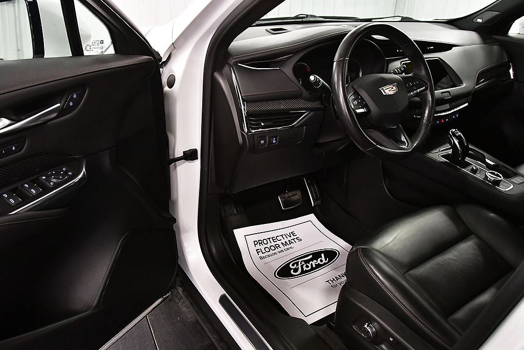 2023 Cadillac XT4 Sport