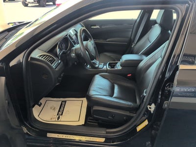 2021 Chrysler 300 Touring