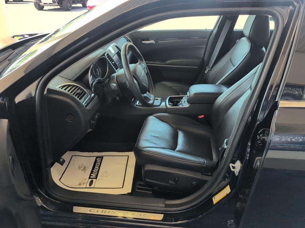 2021 Chrysler 300 Touring