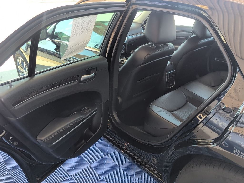2021 Chrysler 300 Touring