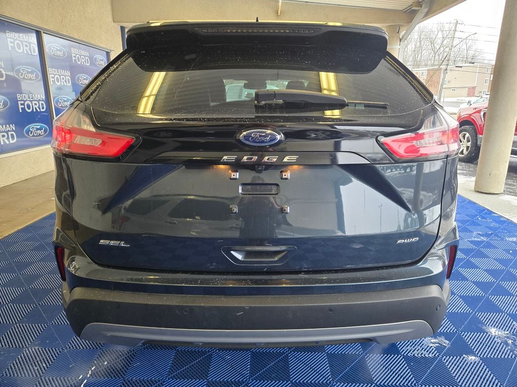 2022 Ford Edge SEL