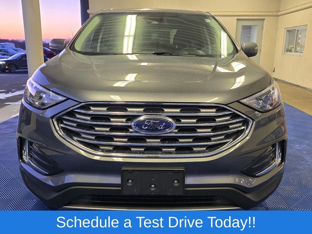 2022 Ford Edge SEL