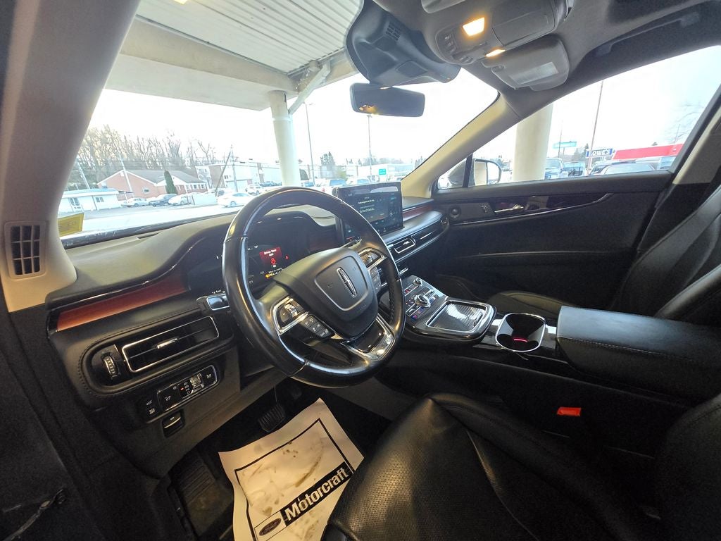 2022 Lincoln Nautilus Reserve