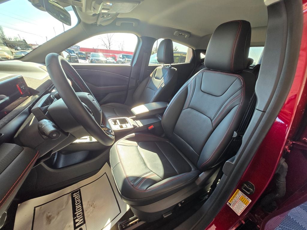 2025 Ford Mustang Mach-E Premium Sport