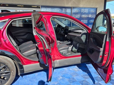 2025 Ford Mustang Mach-E Premium Sport