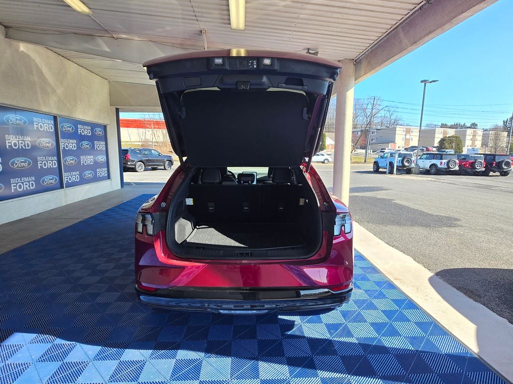 2025 Ford Mustang Mach-E Premium Sport