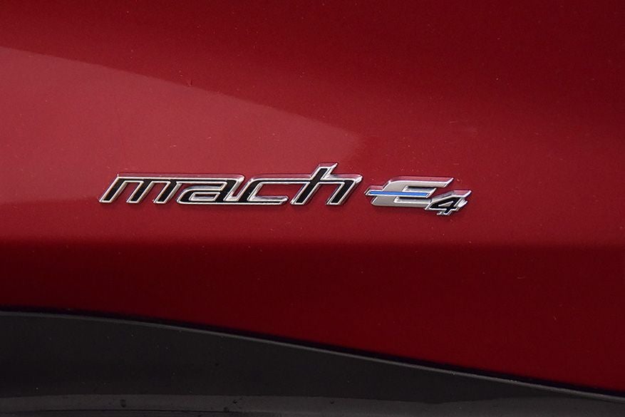 2025 Ford Mustang Mach-E Premium Sport