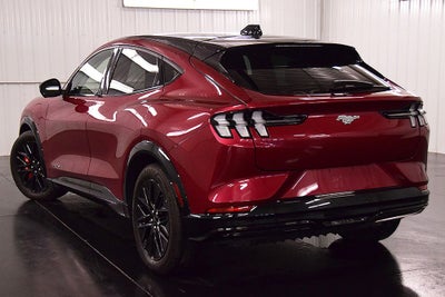 2025 Ford Mustang Mach-E Premium Sport