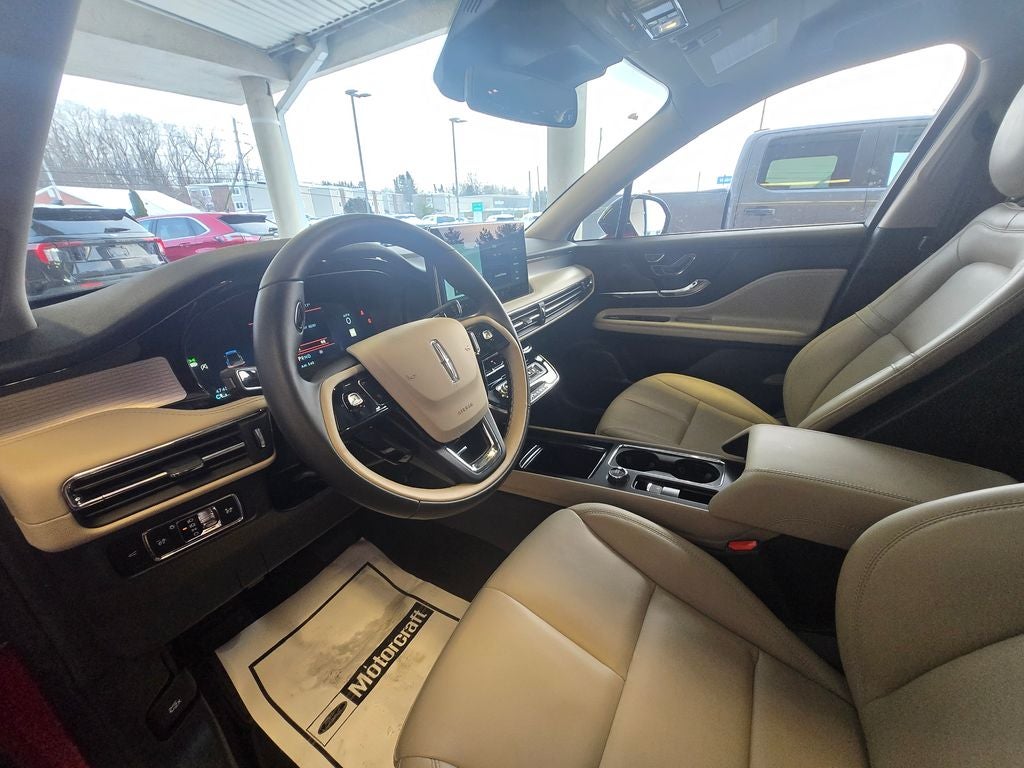 2025 Lincoln Corsair Premiere