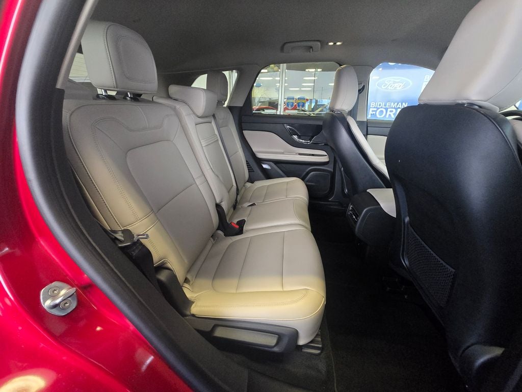 2025 Lincoln Corsair Premiere