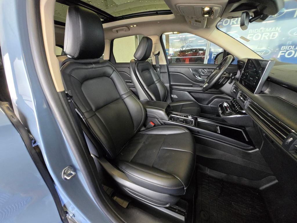 2023 Lincoln Corsair Standard Jet Edition