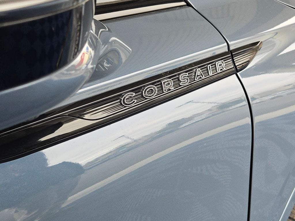 2023 Lincoln Corsair Standard Jet Edition
