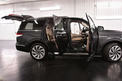 2024 Lincoln Navigator Reserve