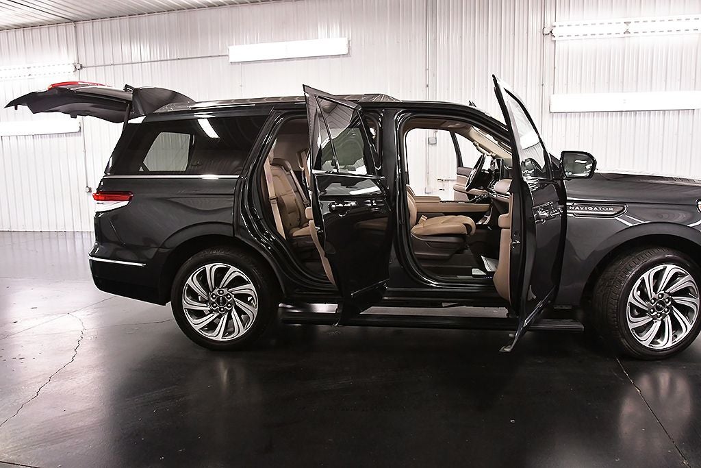 2024 Lincoln Navigator Reserve