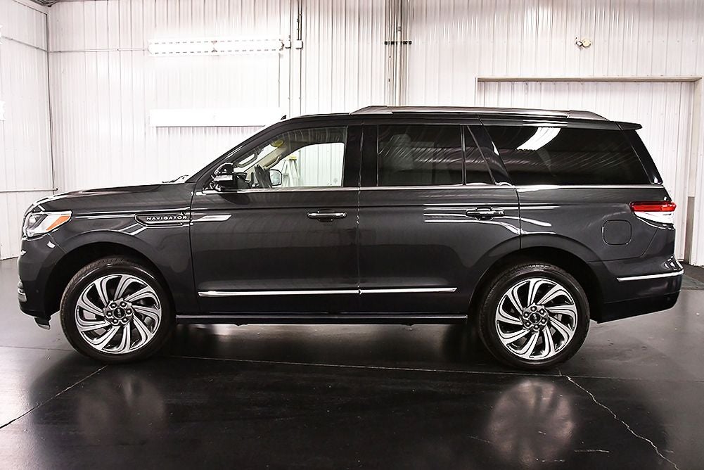 2024 Lincoln Navigator Reserve