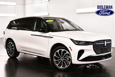2024 Lincoln Nautilus Reserve