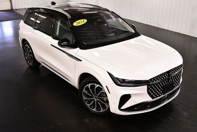 2024 Lincoln Nautilus Reserve