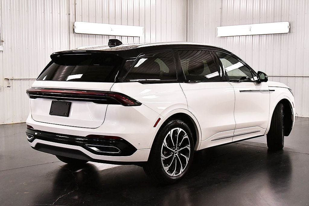 2024 Lincoln Nautilus Reserve