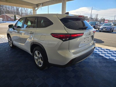 2023 Toyota Highlander LE