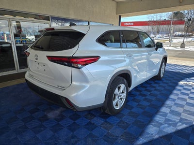 2023 Toyota Highlander LE