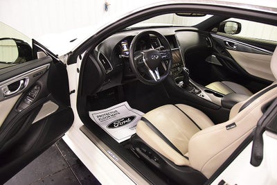 2022 INFINITI Q60 LUXE