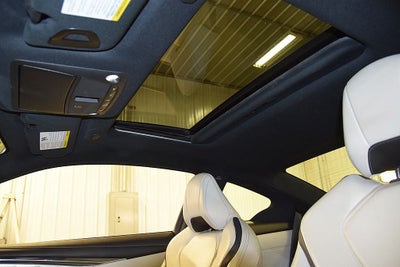 2022 INFINITI Q60 LUXE