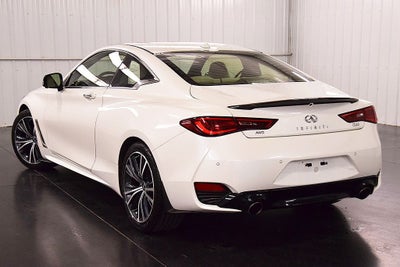 2022 INFINITI Q60 LUXE