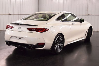 2022 INFINITI Q60 LUXE