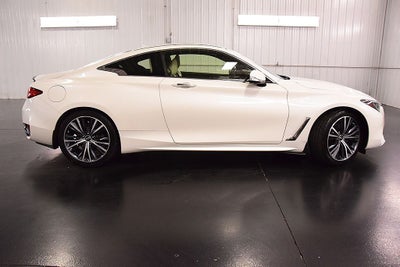 2022 INFINITI Q60 LUXE