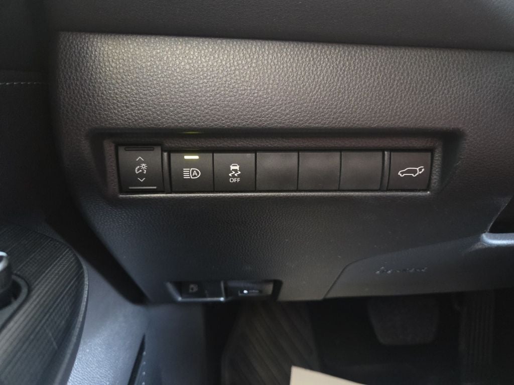 2023 Toyota Venza XLE