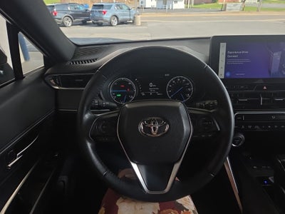 2023 Toyota Venza XLE